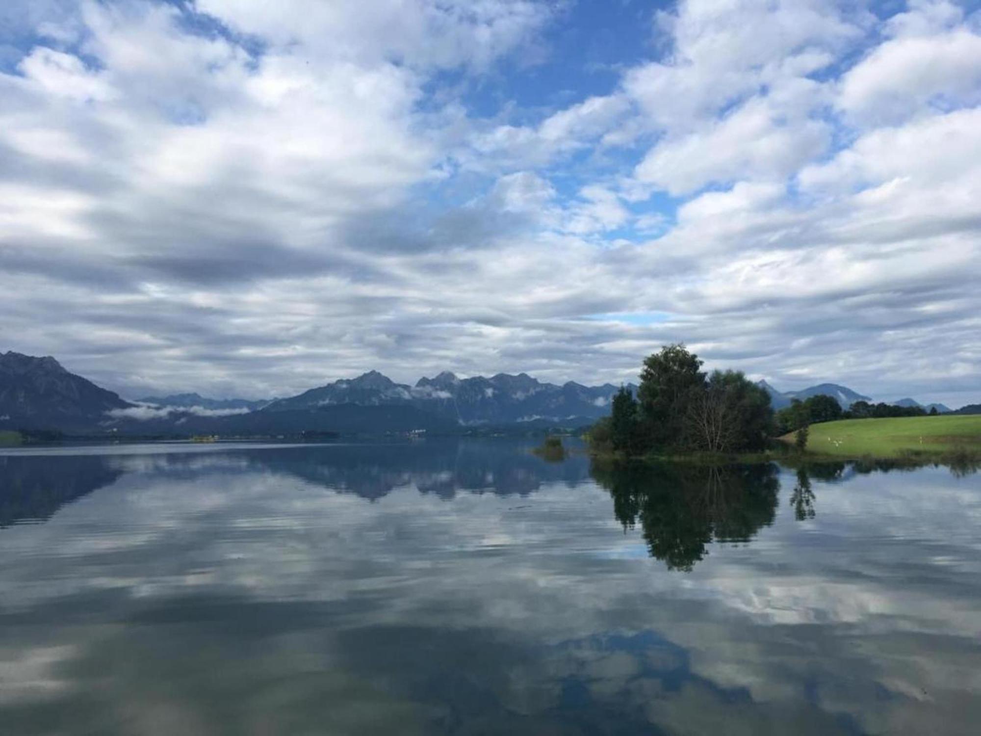 Apartment In The Allg U With View Of The Bavarian Alps 伯拜恩 外观 照片